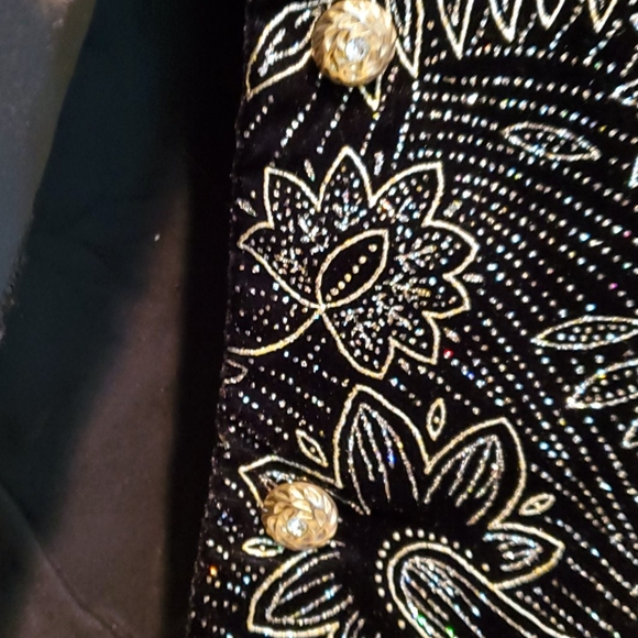Beautiful dinner jacket - Picture 3 of 4